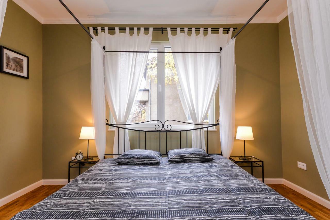 Cо́Coellie - Aesthetic 2Bd Apt Near National Palace By Flat Mаnager 소피아 외부 사진